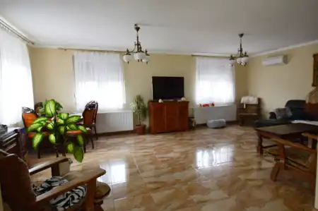 Eladó családi ház, Ráckeve 4 szoba 190 m² 108.9 M Ft